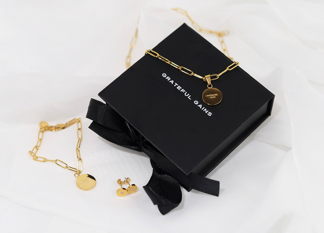 Esther's Essentials | Promise Keeper Jewelry Set | Link or Strand Necklace